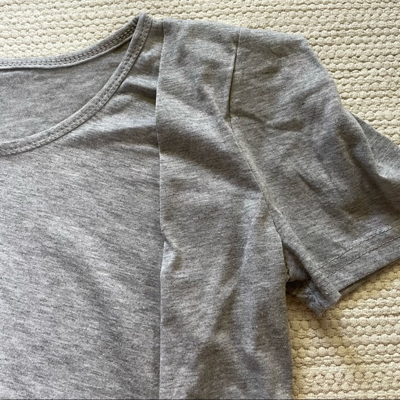 Spicy Holic Gray Shoulder Padded T-Shirt Size S - Picture 4 of 8